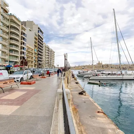 Stylish 1br Tower Road Prime Location * Sliema