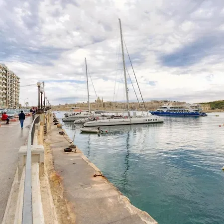 Stylish 1br Tower Road Prime Location * Sliema